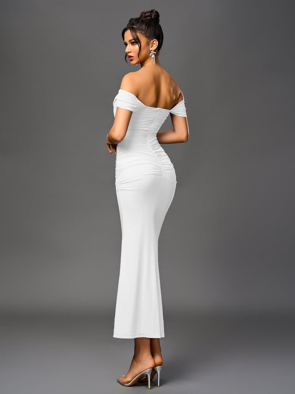 Robe longue moulante à épaules dénudées – Fronces et ourlet sirène | Robe de soirée extensible