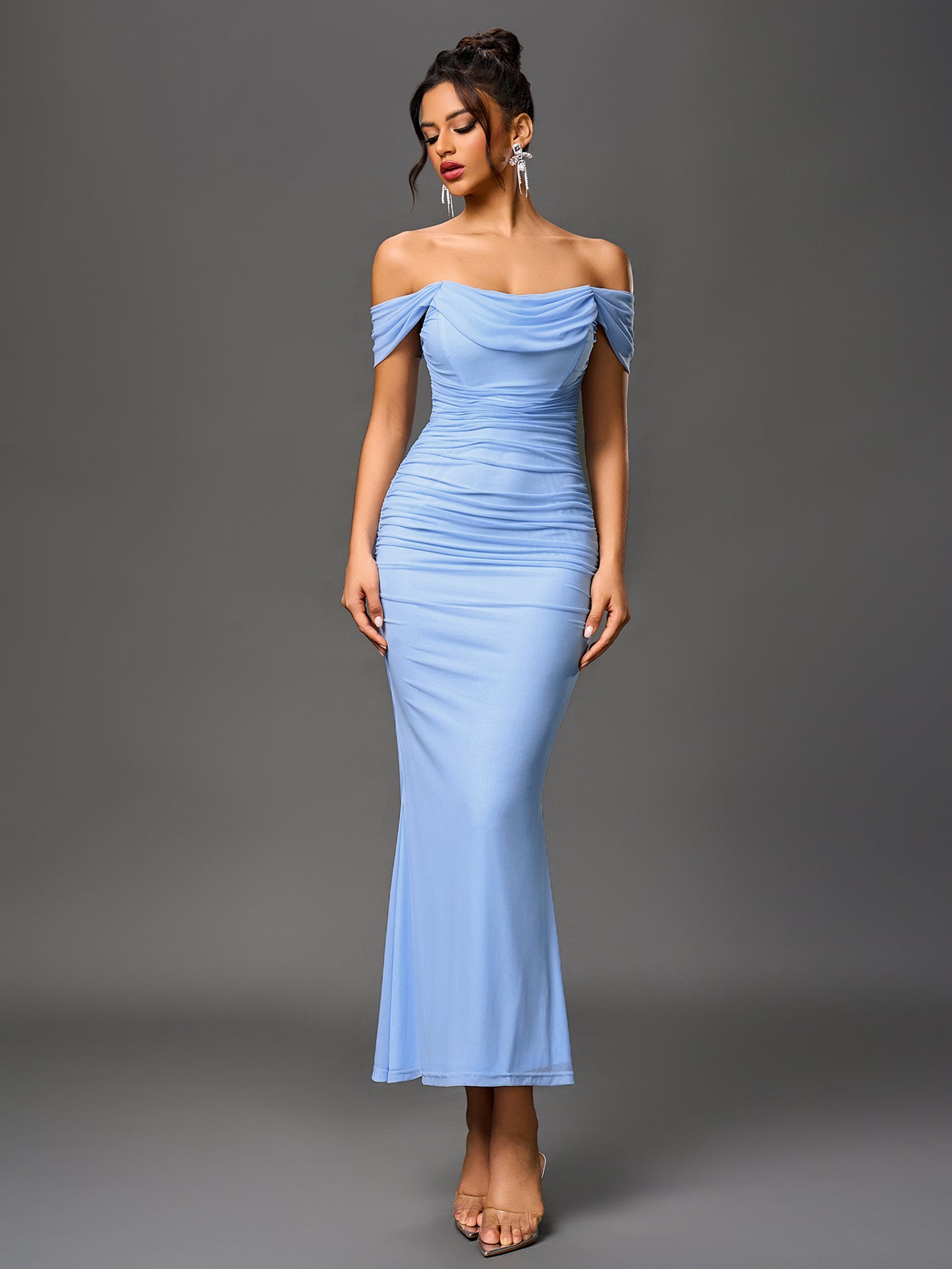 Robe longue moulante à épaules dénudées – Fronces et ourlet sirène | Robe de soirée extensible