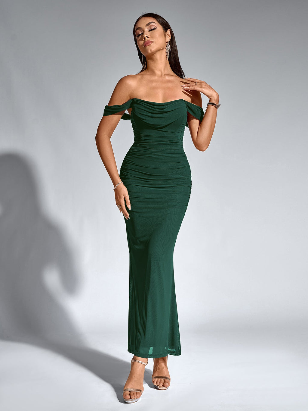 Robe longue moulante à épaules dénudées – Fronces et ourlet sirène | Robe de soirée extensible