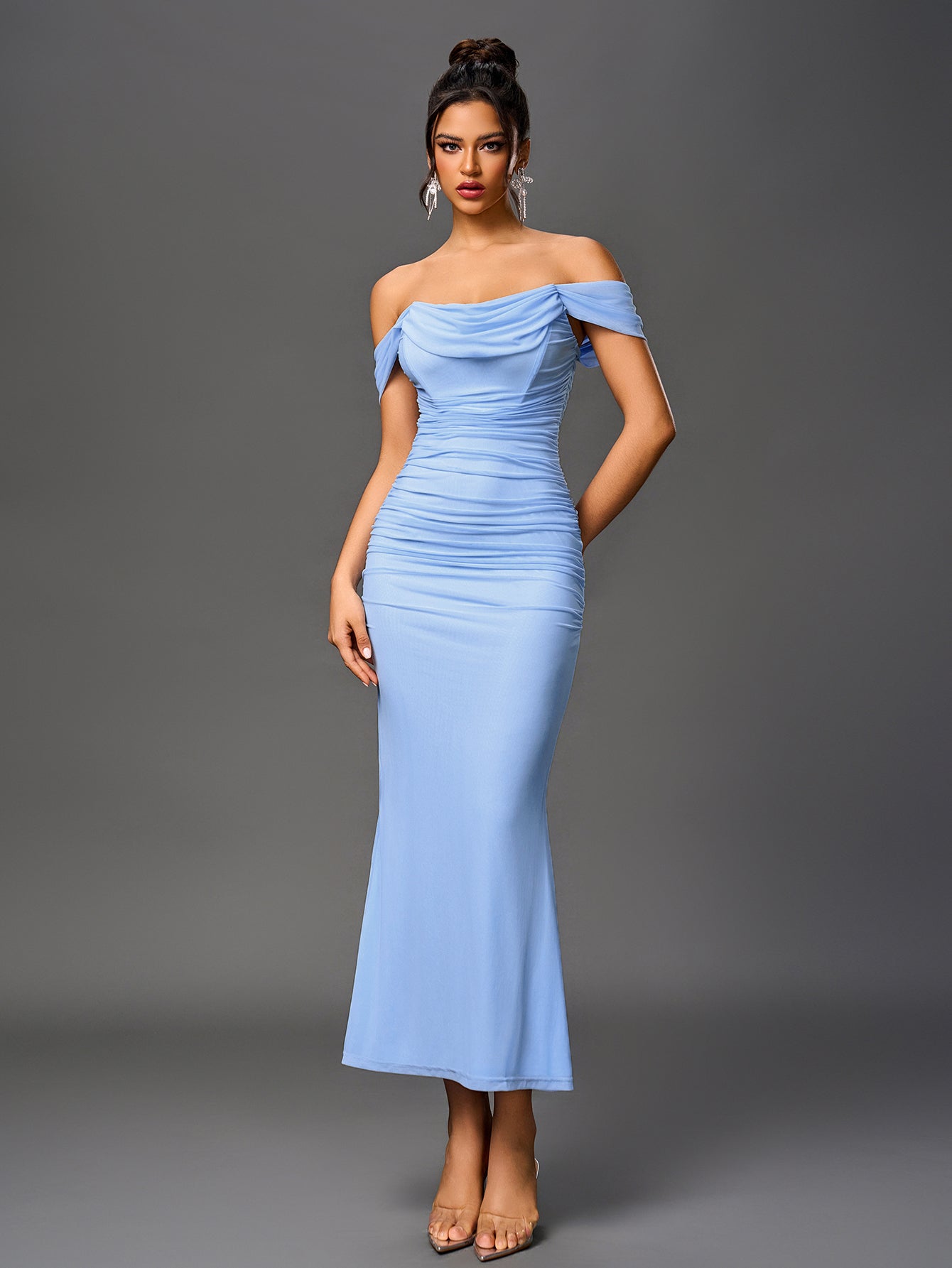 Robe longue moulante à épaules dénudées – Fronces et ourlet sirène | Robe de soirée extensible