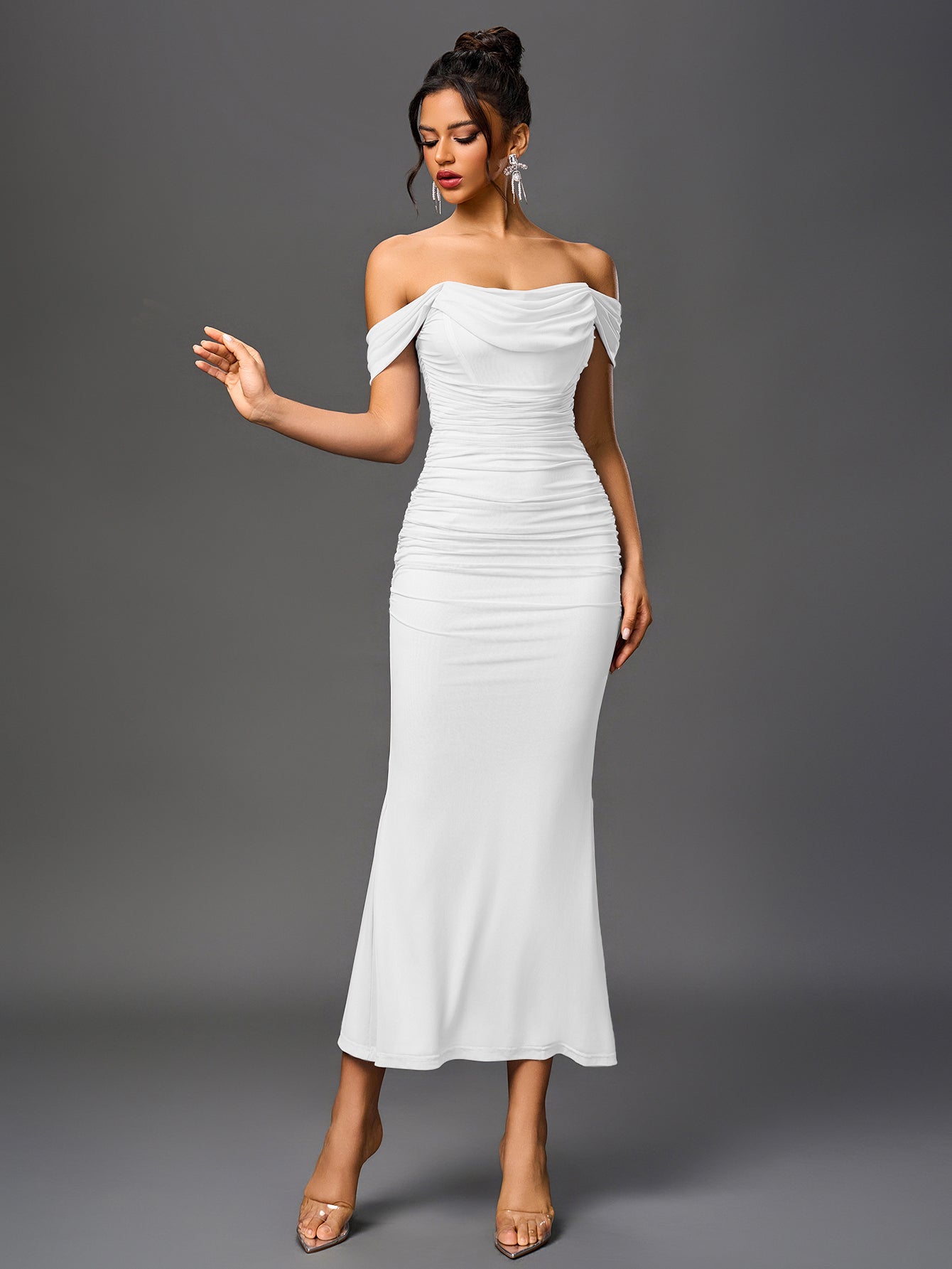 Robe longue moulante à épaules dénudées – Fronces et ourlet sirène | Robe de soirée extensible