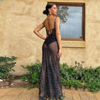 Robe longue fine bretelle à pois maille transparent fente latérale