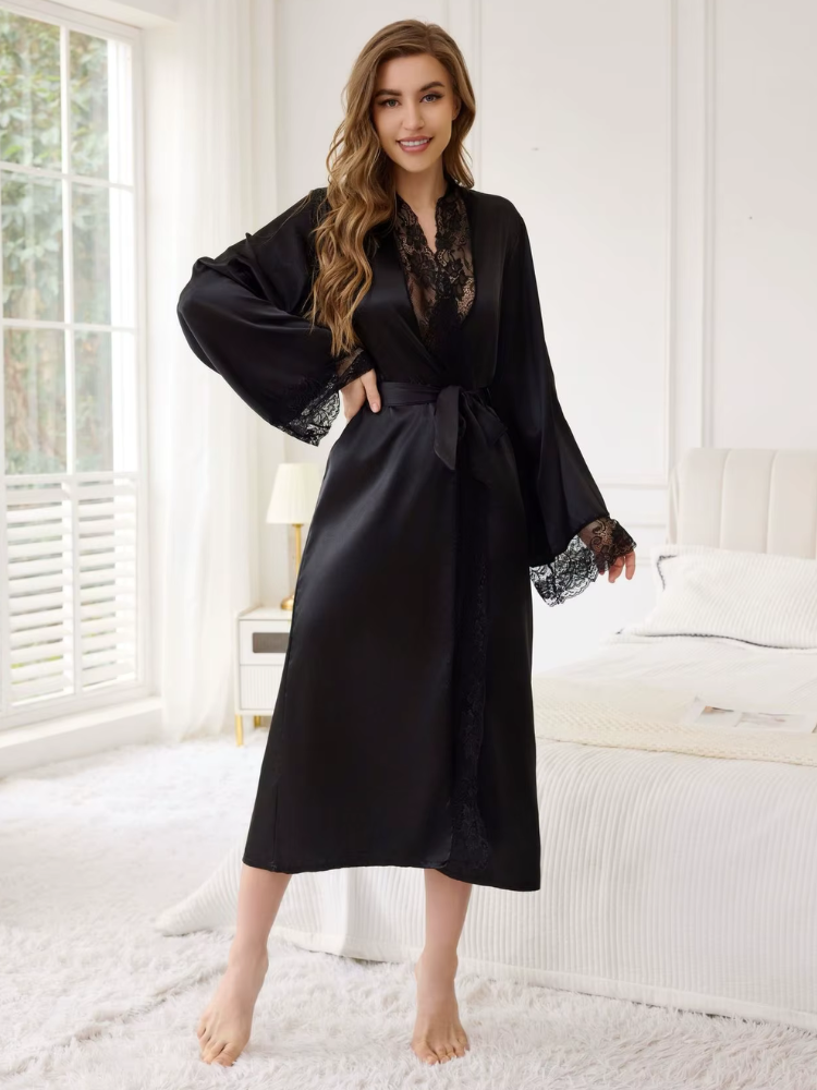 Robe de chambre longue noir en satin