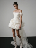Robe de mariée courte satin