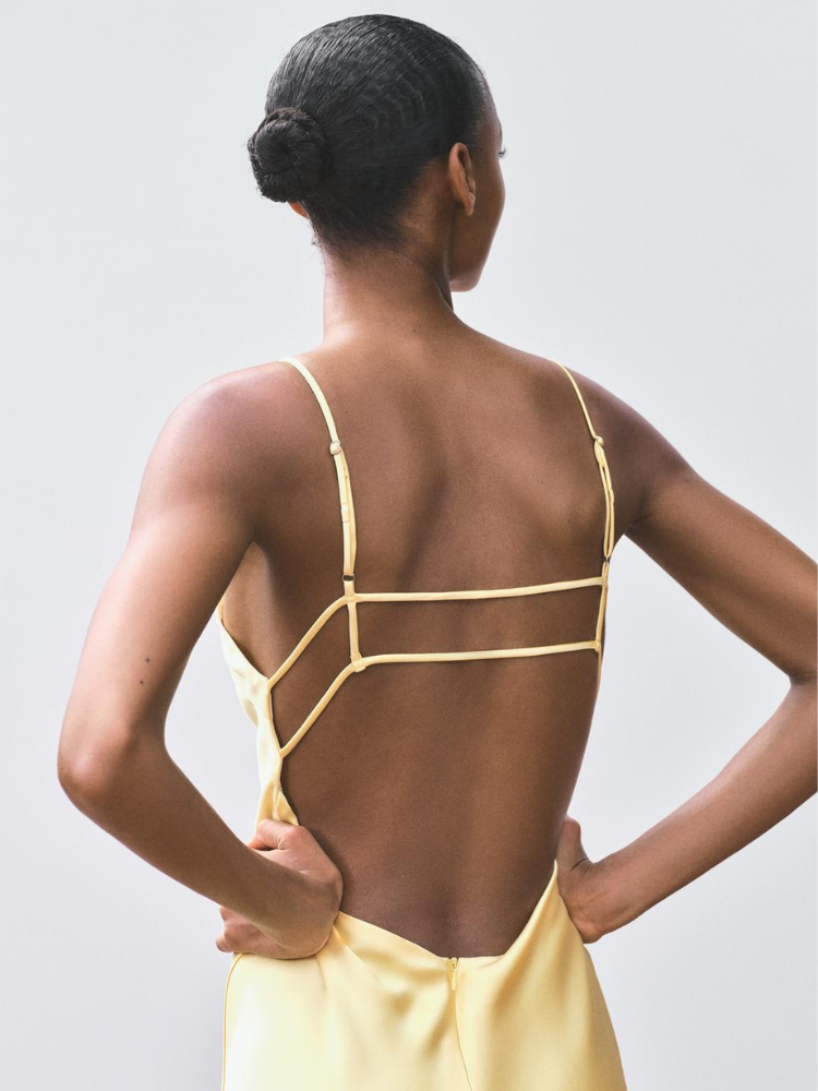 Robe jaune longue satin