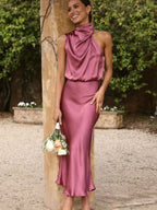 Robe en satin rose