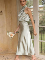 Robe en satin rose
