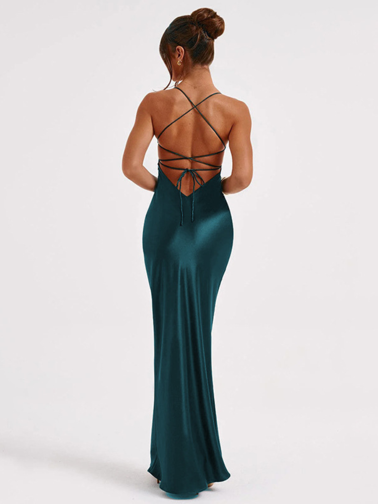 Robe longue satinée à bretelles