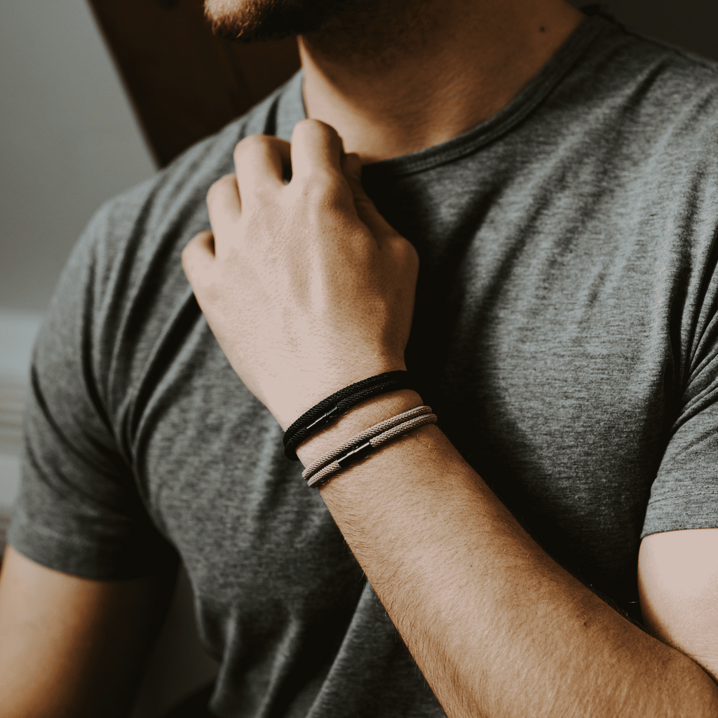 Ara - Milanese Cord Magnetic Bracelet - Brown Edition