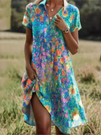 Carla | Robe florale élégante avec col en V, boutons et manches longues pour l'automne