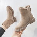 Bottes d'hiver en daim beige avec doublure en fourrure, semelle épaisse antidérapante. Chaussures chaudes et confortables pour femme.