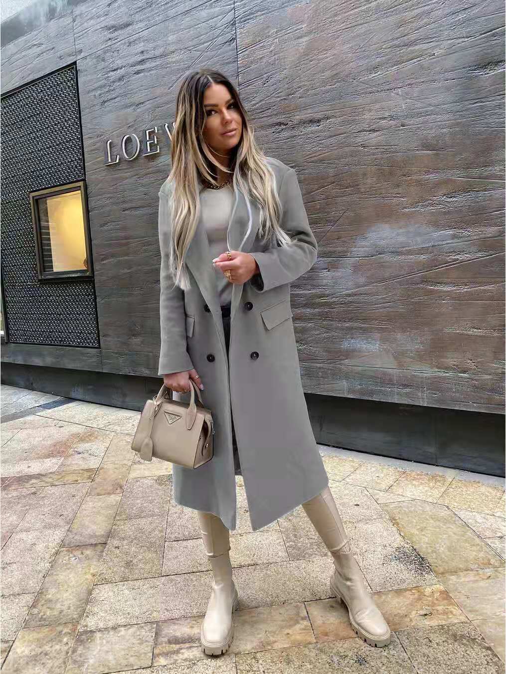 ANNA - Manteau en laine avec boutons pour l'hiver