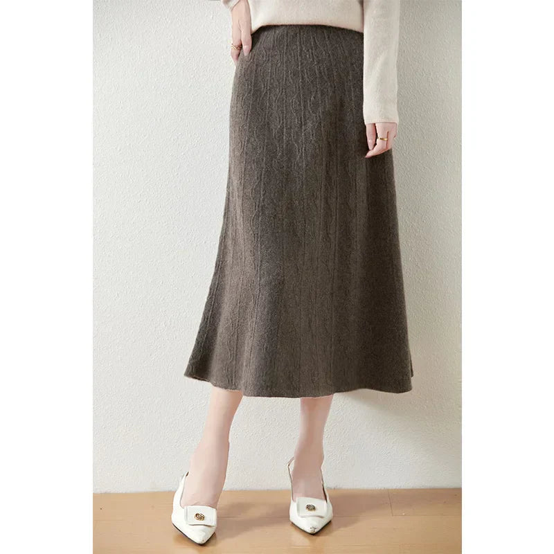 Jupe midi trapèze en laine mérinos – Tricot doux, chaud et élégant