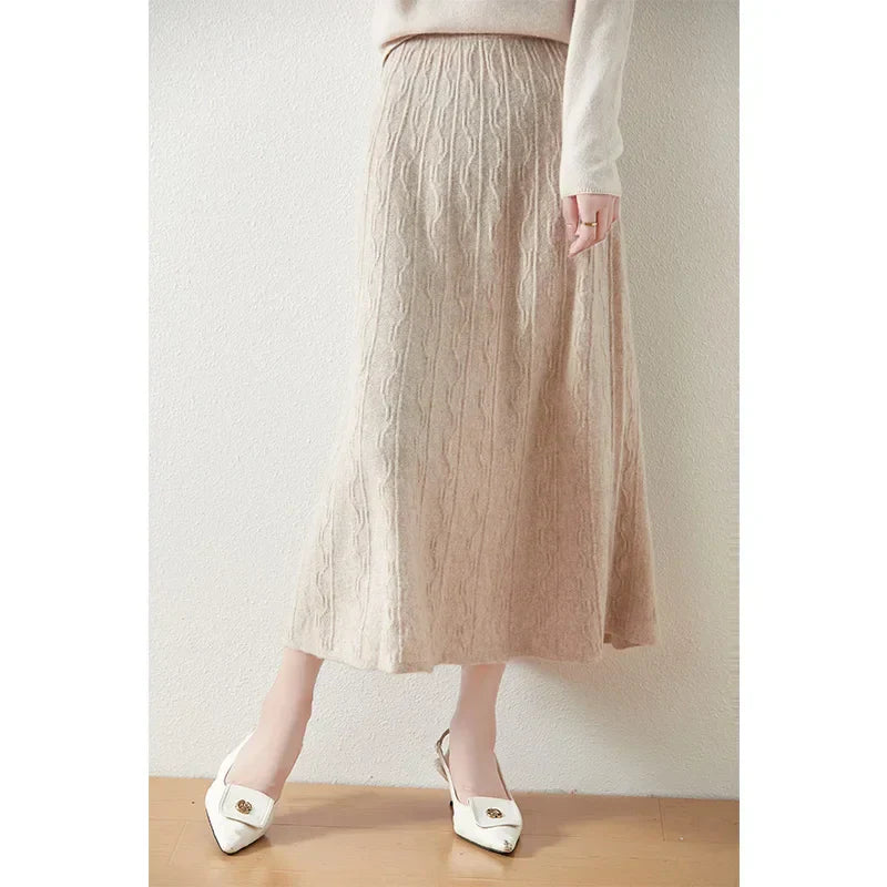 Jupe midi trapèze en laine mérinos – Tricot doux, chaud et élégant