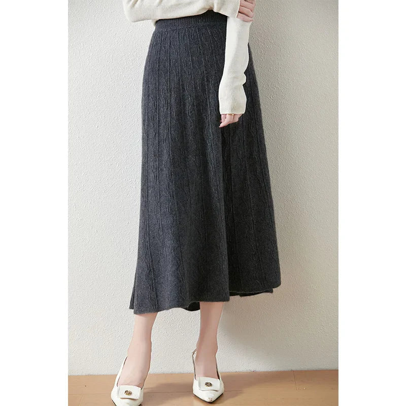 Jupe midi trapèze en laine mérinos – Tricot doux, chaud et élégant