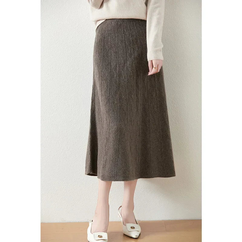 Jupe midi trapèze en laine mérinos – Tricot doux, chaud et élégant