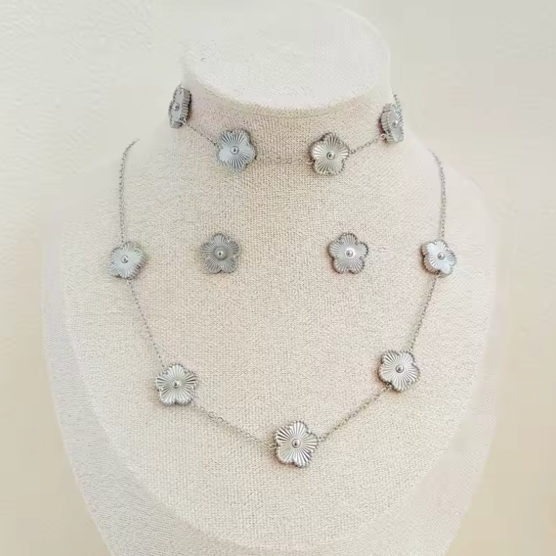 Bella - Parure Trèfle - Prêt à offrir