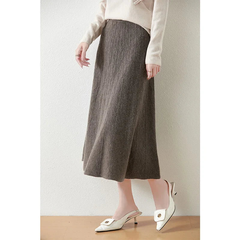 Jupe midi trapèze en laine mérinos – Tricot doux, chaud et élégant