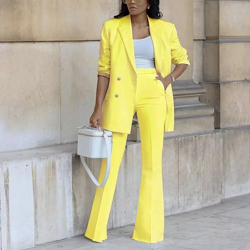 Elegant Blazer with Button Closure and Flared Pants for Women - Two-Piece Set for All Seasons