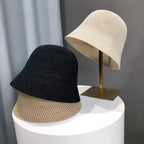 Chapeau cloche en laine beige pour femme élégant