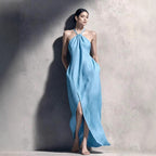 Robe cache-cœur à taille cintrée et fente latérale