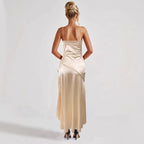 Robe dénudée ceintrée couleur abricot
