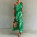 Robe asymétrique à pois imprimée - Élégance moderne