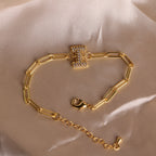 Bracelet clip en zircone pendentif lettre - Chic&Shines