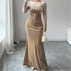 Robe longue velours beige à taille marquée et perles