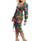 Robe mi-longue color-block taille haute