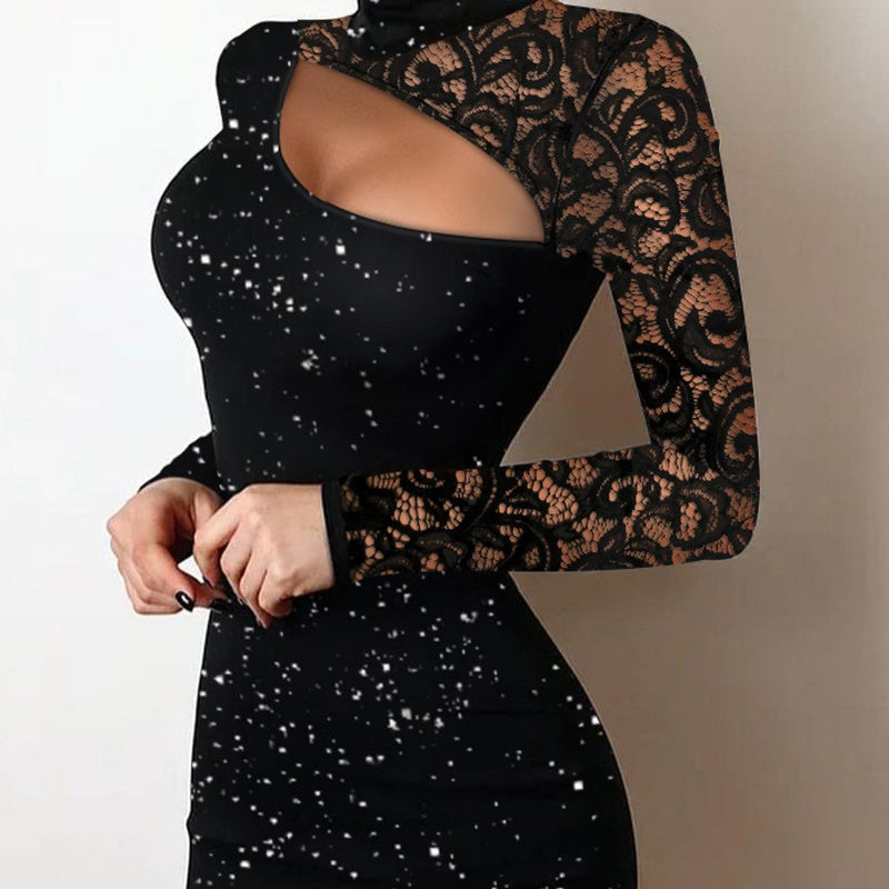 Robe courte moulante en maille tricotée et dentelle