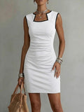 Robe sans manches unie — Incontournable de garde-robe