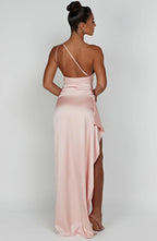 Robe fendue plissée en satin à une épaule - Édition Automne