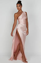 Robe fendue plissée en satin à une épaule - Édition Automne