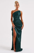 Robe fendue plissée en satin à une épaule - Édition Automne