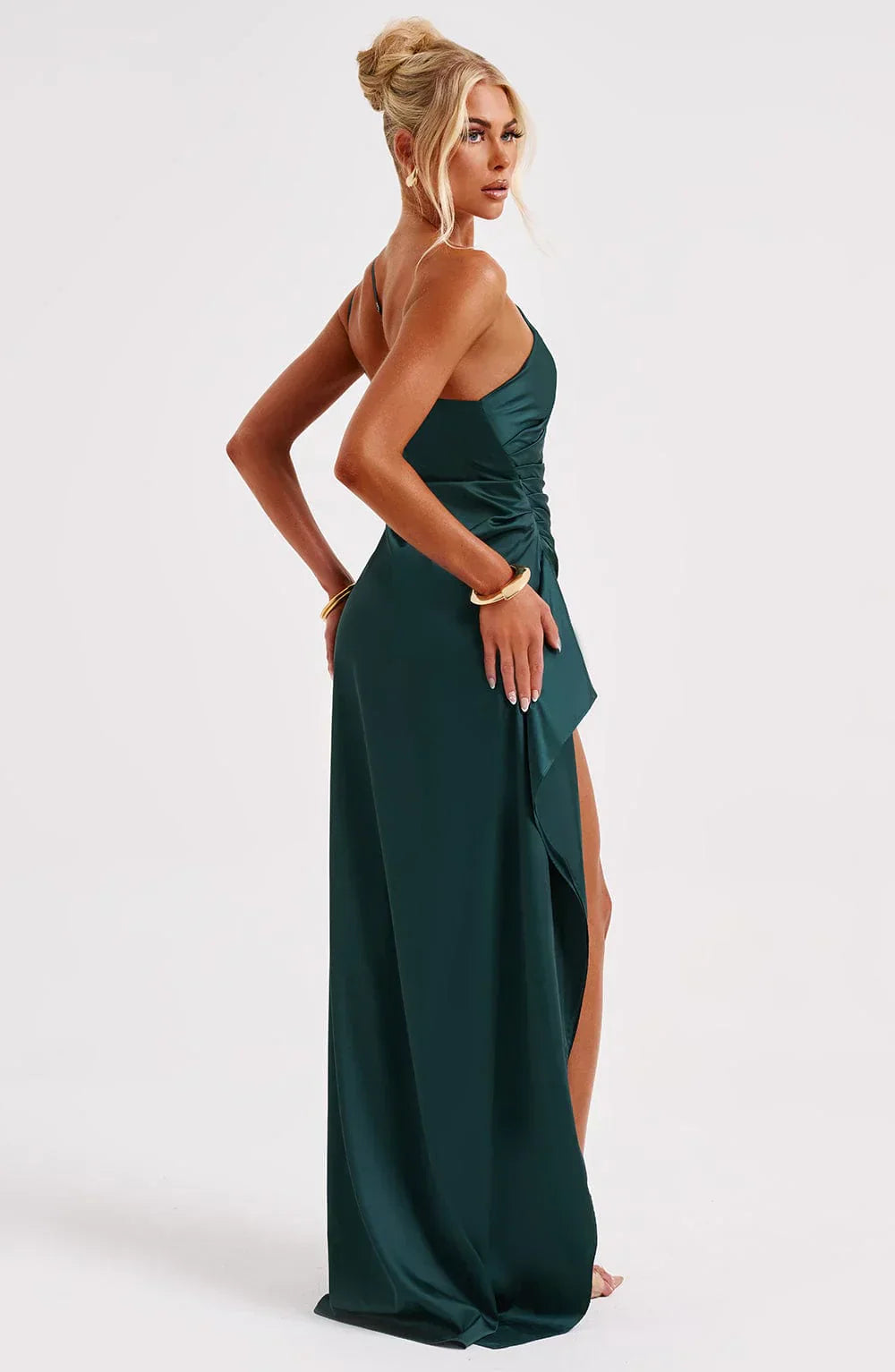 Robe fendue plissée en satin à une épaule - Édition Automne