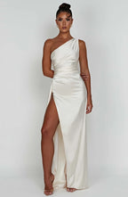 Robe fendue plissée en satin à une épaule - Édition Automne