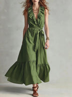 Robe patineuse col V sans manches à laçage