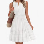 Bohemian pleated linen dress, round neck, fitted waist