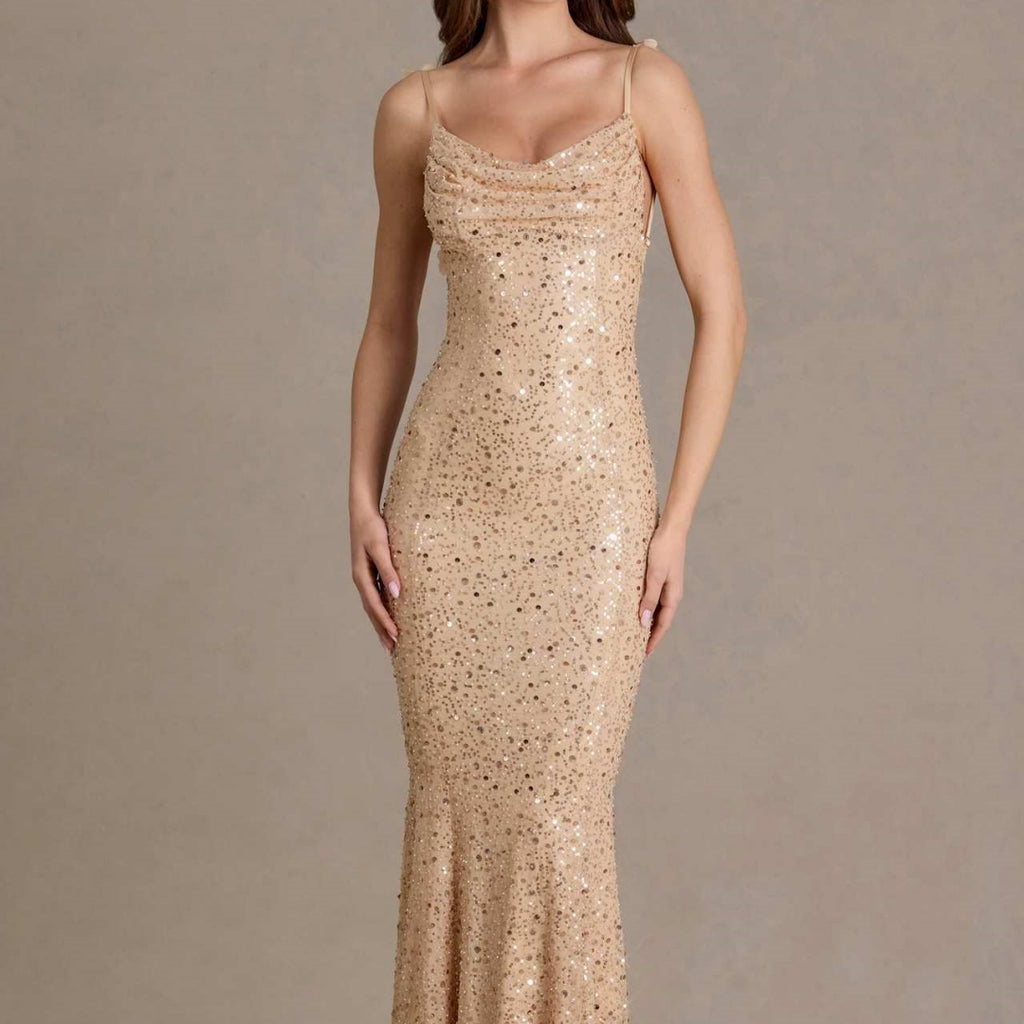 Robe longue dos nu perlée et paillettes