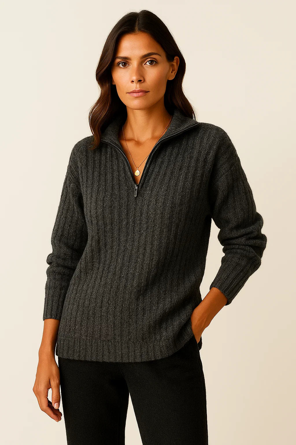 Pull en tricot côtelé avec col montant et fermeture à glissière