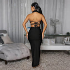 Robe longue de soirée licou dos nu déco fleurs sexy