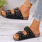 Flat sandal with stud detail