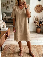 Robe fluide encolure V — Élégance casual intemporelle