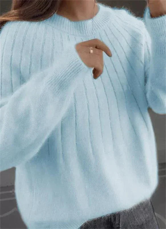 Soft and silky knit sweater - Vertical ribbed texture