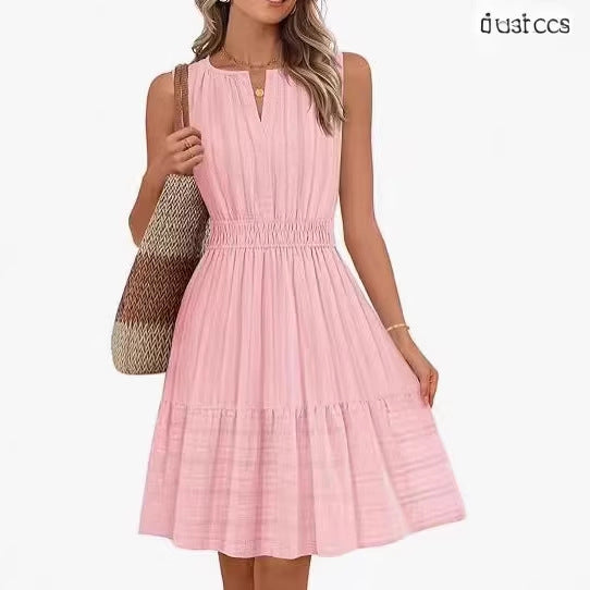 Bohemian pleated linen dress, round neck, fitted waist