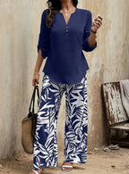 Ensemble haut col V et pantalon imprimé - Chic&Shines