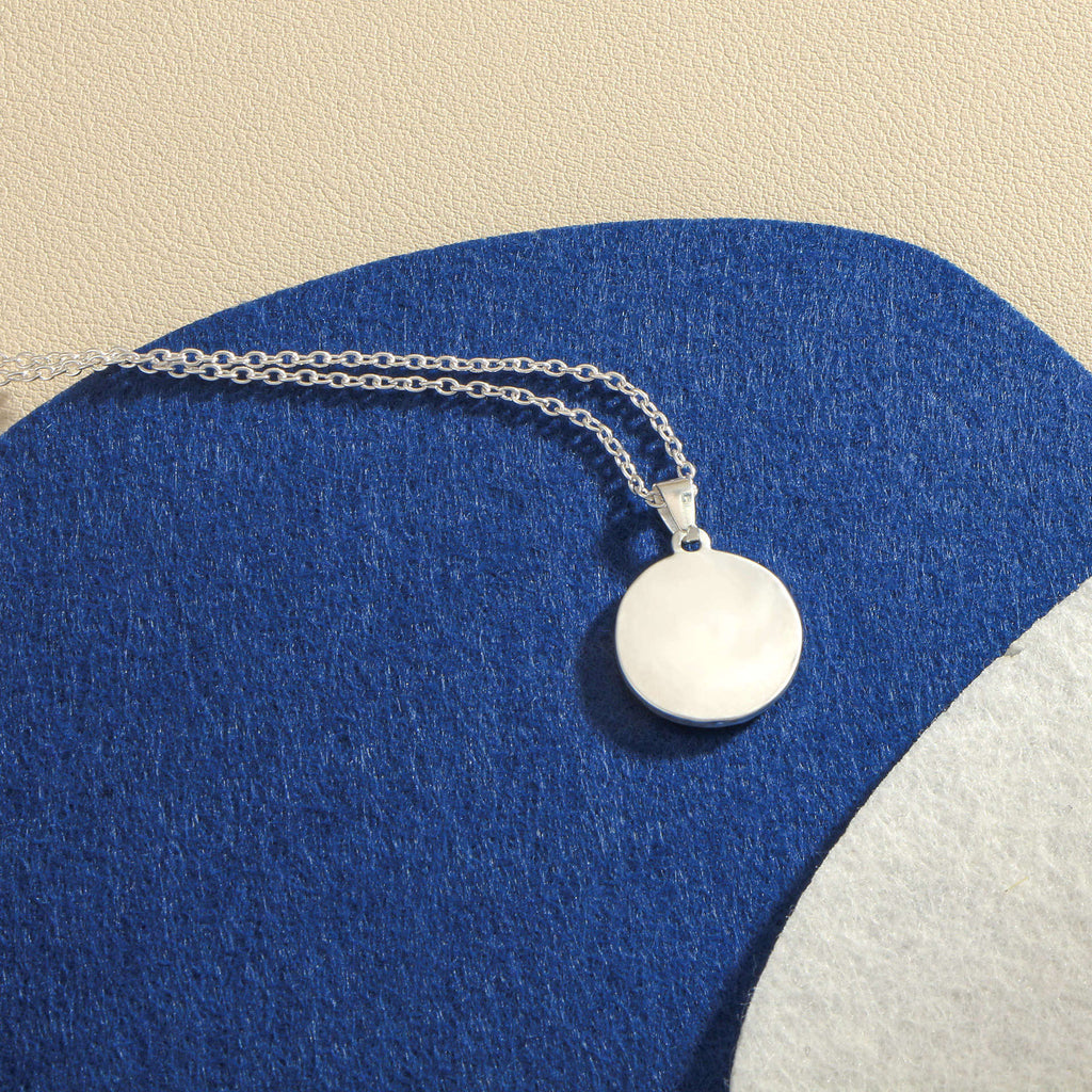 Collier pendentif cœur incrusté au milieu