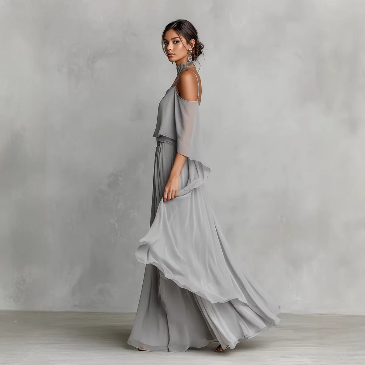 Elegant and flowing backless maxi dress