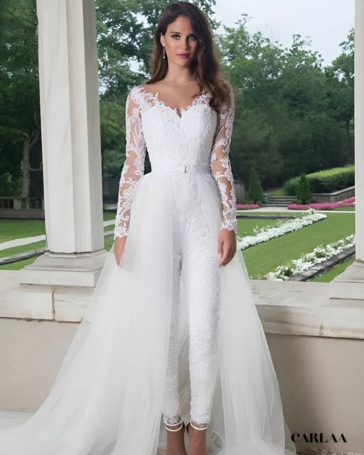 Mariage combinaison femme